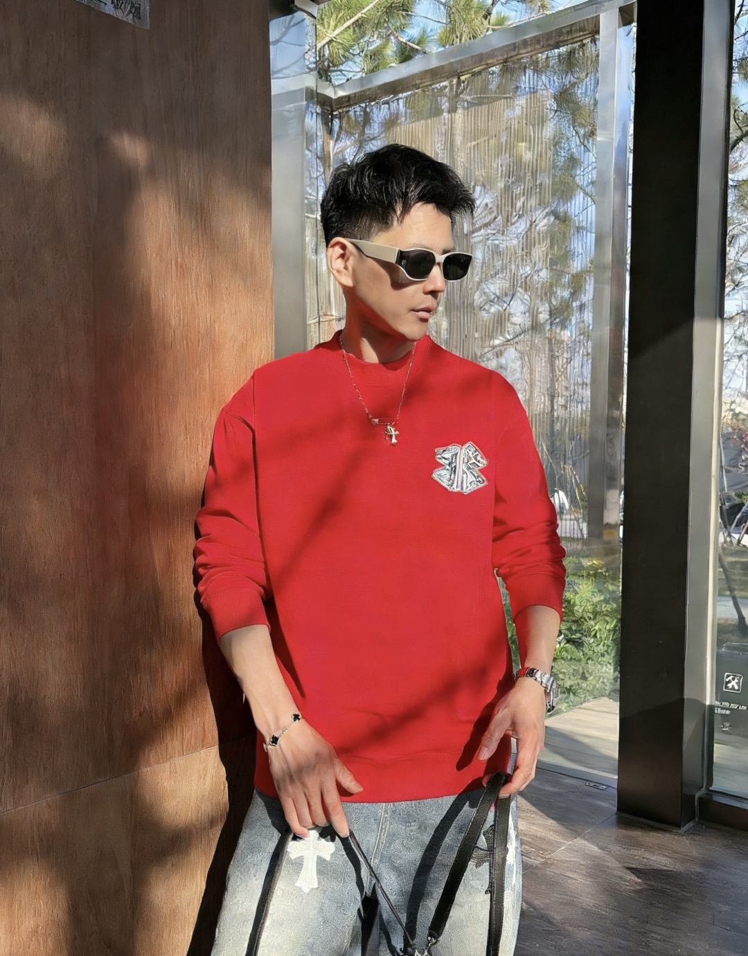 巴黎世家 /2025秋冬新品 定制顶级卫衣棉，面料特别有质感，冬季必备单品，保暖性好。男女通穿，细节到位