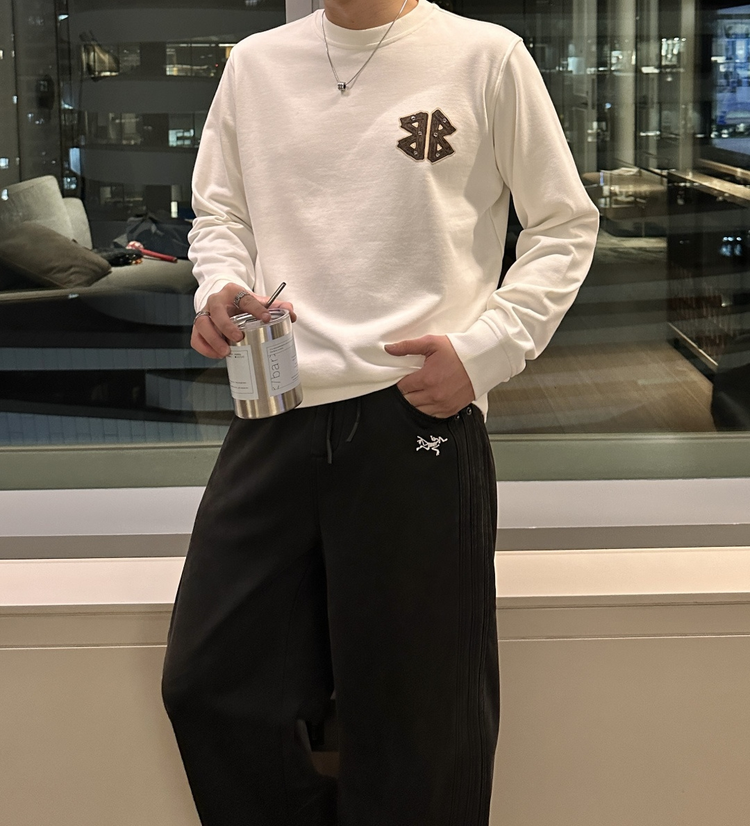 巴黎世家 /2025秋冬新品 定制顶级卫衣棉，面料特别有质感，冬季必备单品，保暖性好。男女通穿，细节到位