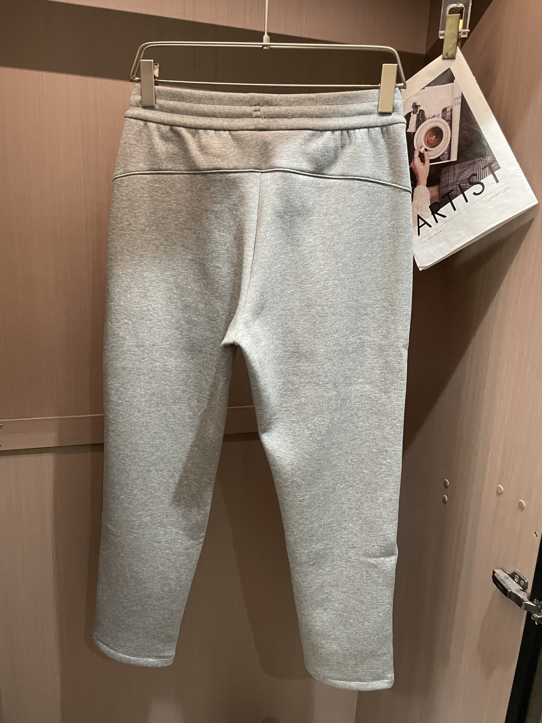 🌾 拉夫劳伦 2025秋冬最新休闲裤 加厚款 日常必备 版型超赞，能很好的修复各种腿型，非常个性！柔软排