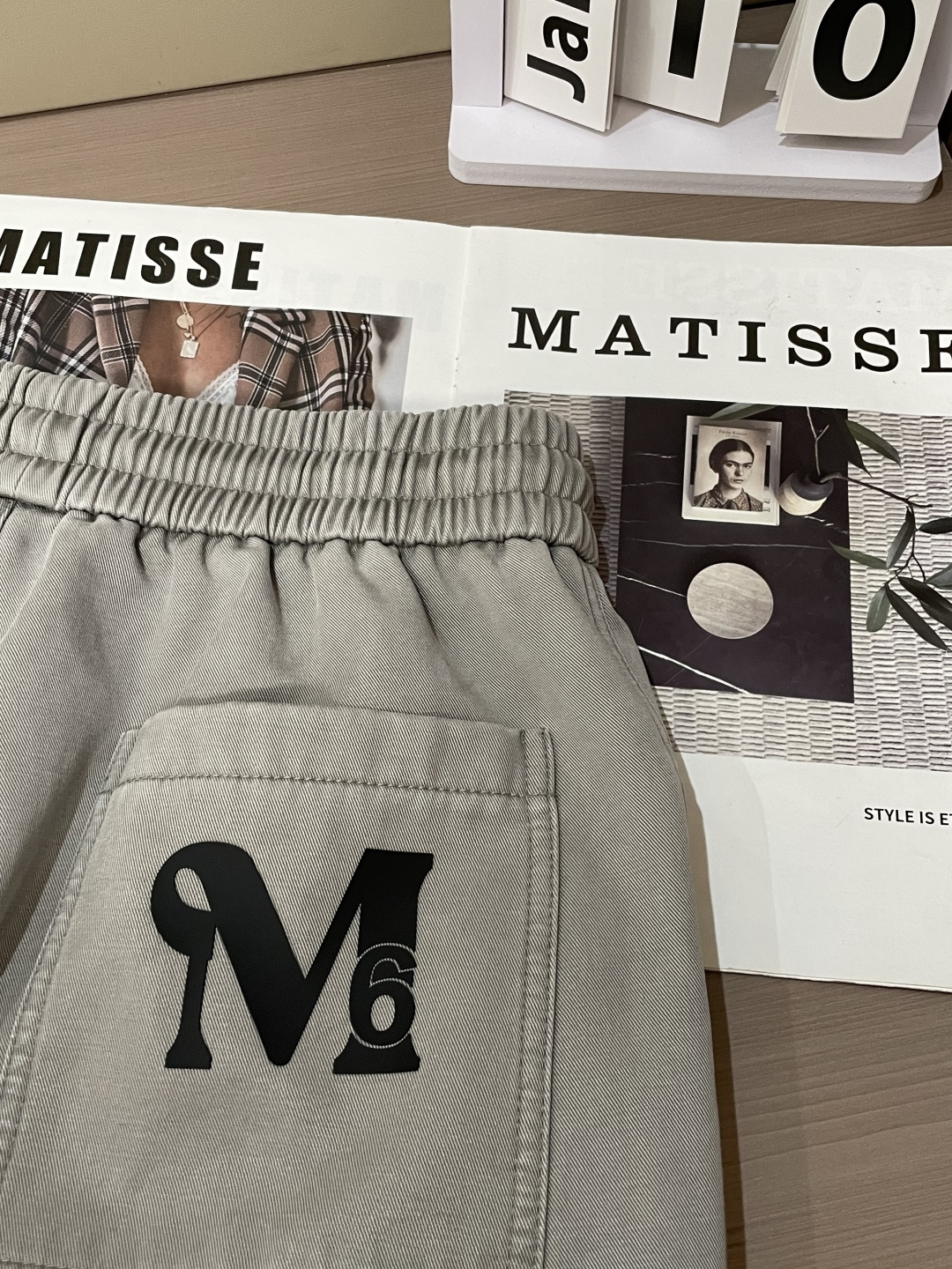 🌾马吉拉 2025秋冬最新系列男士加厚休闲裤！内里加绒，非常保暖，北方的宝子们赶紧备上！采用客供弹力柔棉