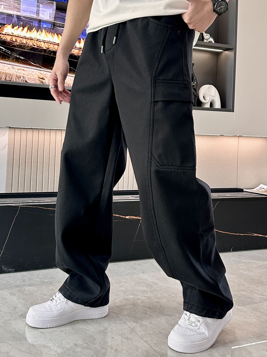 🌾马吉拉 2025秋冬最新系列男士加厚休闲裤！内里加绒，非常保暖，北方的宝子们赶紧备上！采用客供弹力柔棉