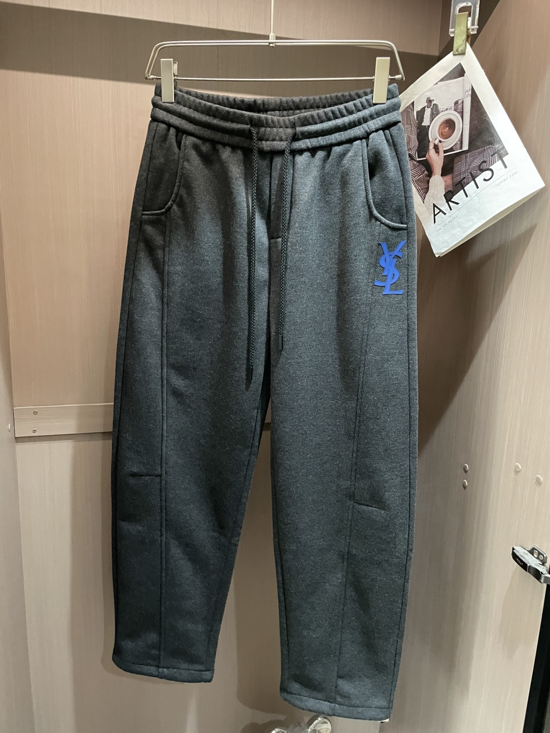 🌾 圣罗兰 2025秋冬最新系列男士加厚休闲裤！内里加绒，非常保暖，北方的宝子们赶紧备上！采用客供弹力柔