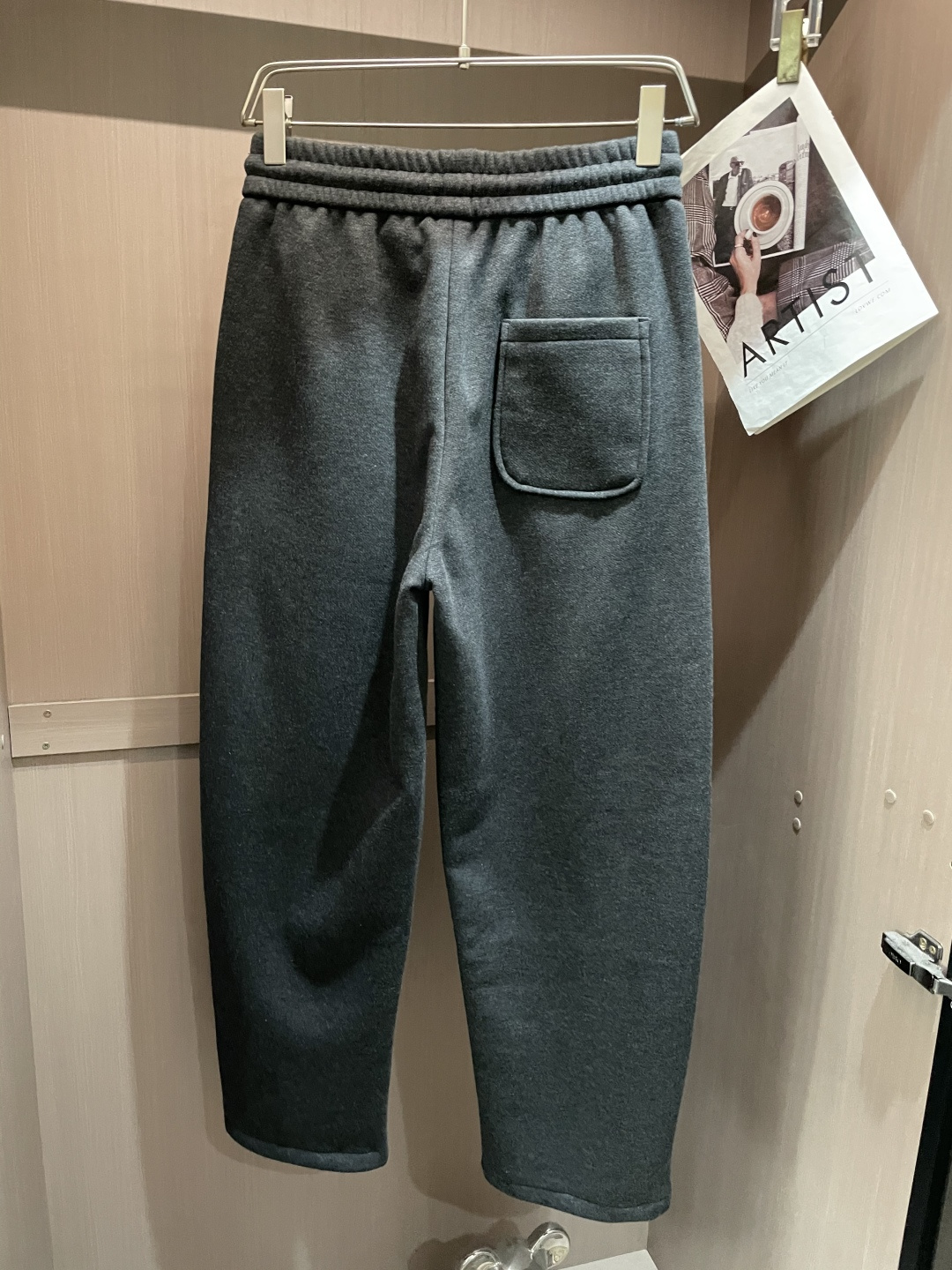 🌾 圣罗兰 2025秋冬最新系列男士加厚休闲裤！内里加绒，非常保暖，北方的宝子们赶紧备上！采用客供弹力柔