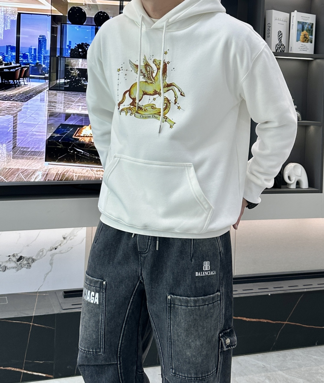 🌾 Dior /2025秋冬新品 马年限定/本命年宝宝快入定制顶级卫衣棉，面料特别有质感，冬季必备单品，