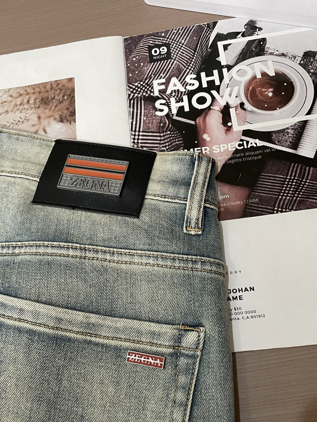 🌾杰尼亚专柜最新同款牛仔裤 面料版型做工绝绝子好穿不挑身材在搭配上没有太多的限制 随意简洁的衬托其他单品