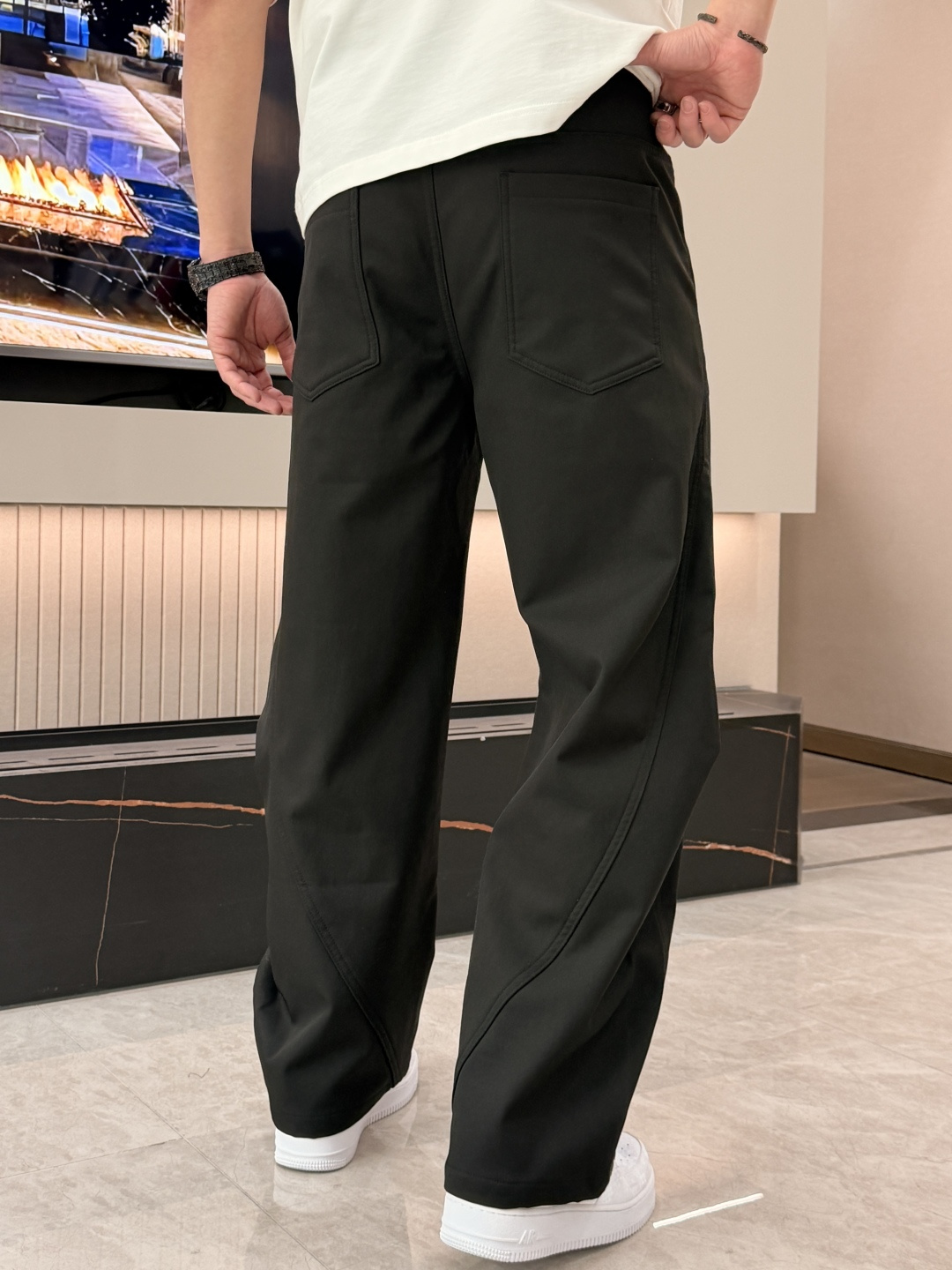 🌾 大鹅 2025秋冬最新系列男士加厚休闲裤！内里加绒，非常保暖，北方的宝子们赶紧备上！采用客供弹力柔棉