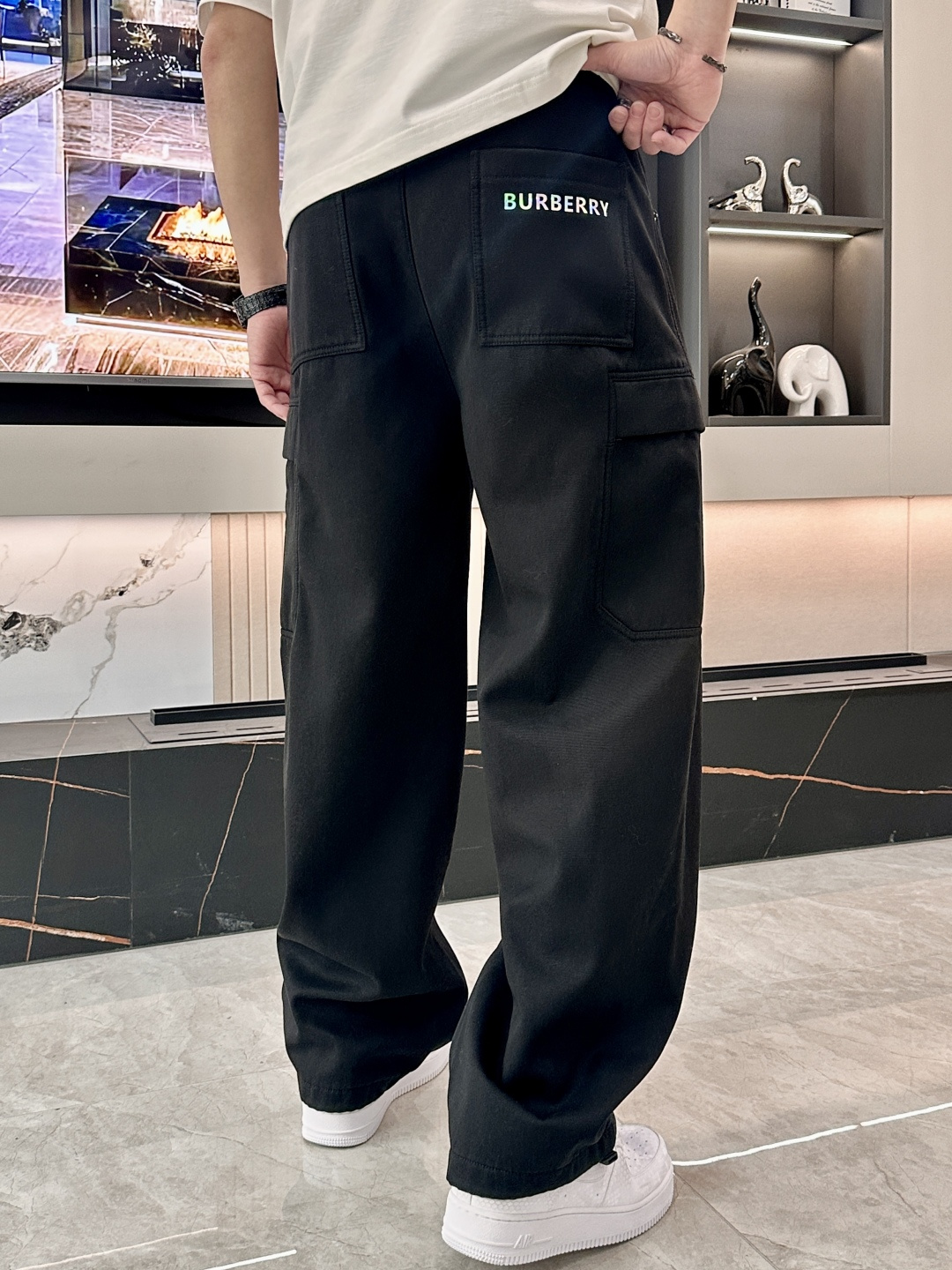 🌾 BUR 2025秋冬最新系列男士加厚休闲裤！内里加绒，非常保暖，北方的宝子们赶紧备上！采用客供弹力柔