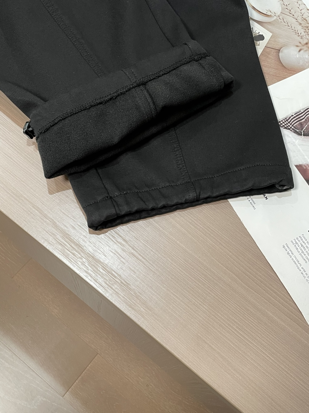 🌾 BUR 2025秋冬最新系列男士加厚休闲裤！内里加绒，非常保暖，北方的宝子们赶紧备上！采用客供弹力柔