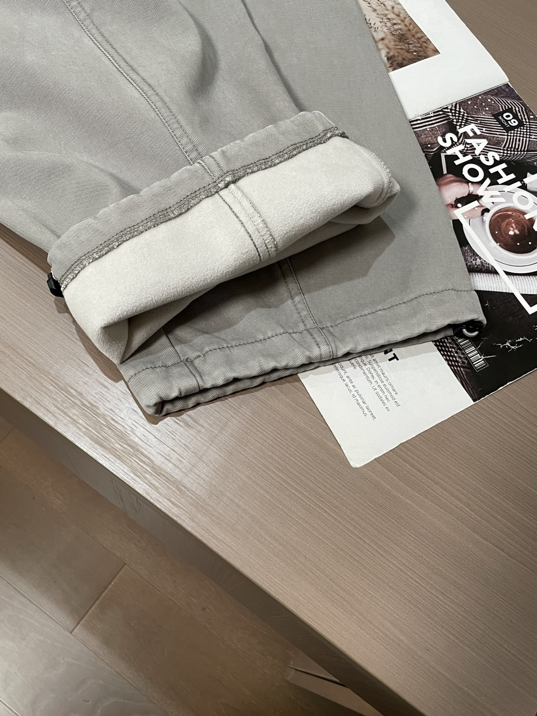 🌾 BUR 2025秋冬最新系列男士加厚休闲裤！内里加绒，非常保暖，北方的宝子们赶紧备上！采用客供弹力柔