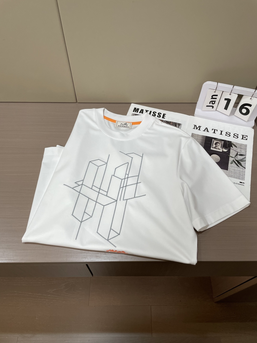 2026ss 夏季新款 H家男士 圆领棉质短袖T恤线条勾勒的优雅，真正的奢侈，是把匠心穿在身上。这件T恤