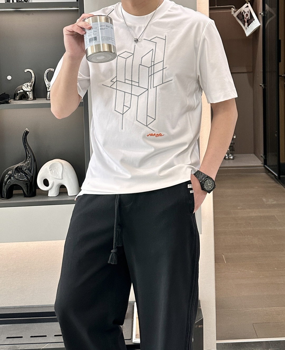 2026ss 夏季新款 H家男士 圆领棉质短袖T恤线条勾勒的优雅，真正的奢侈，是把匠心穿在身上。这件T恤