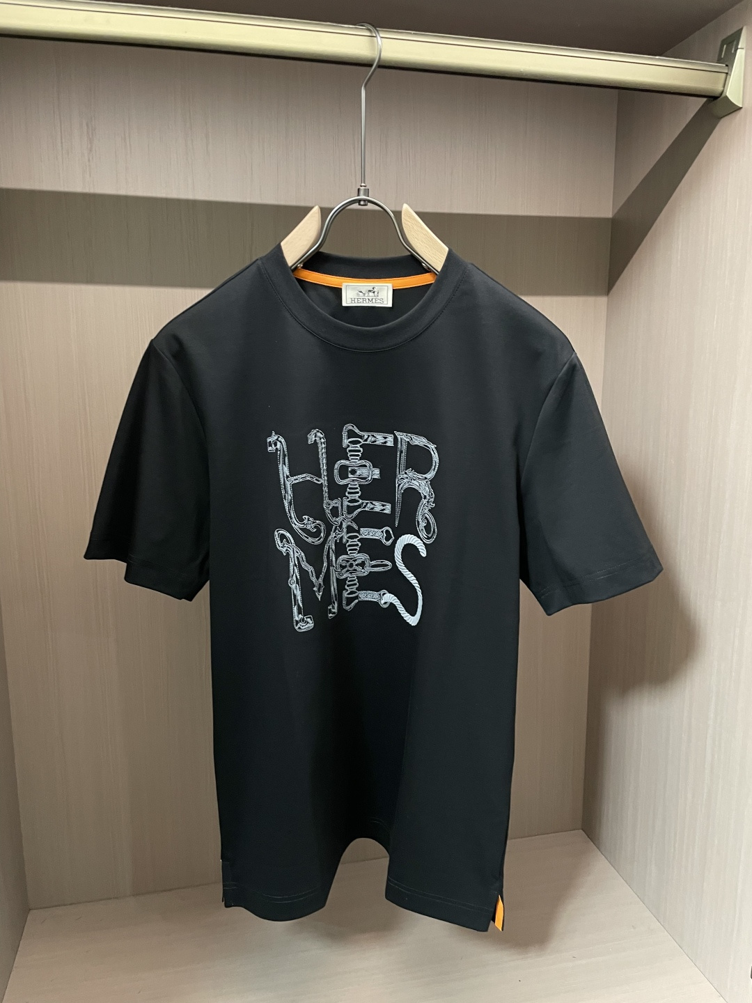 爱🐎仕 2026春夏新款男士短袖T恤，全新升级百搭基础款，低调奢华，品格之选！甄选进口丝光棉打造而成，吸