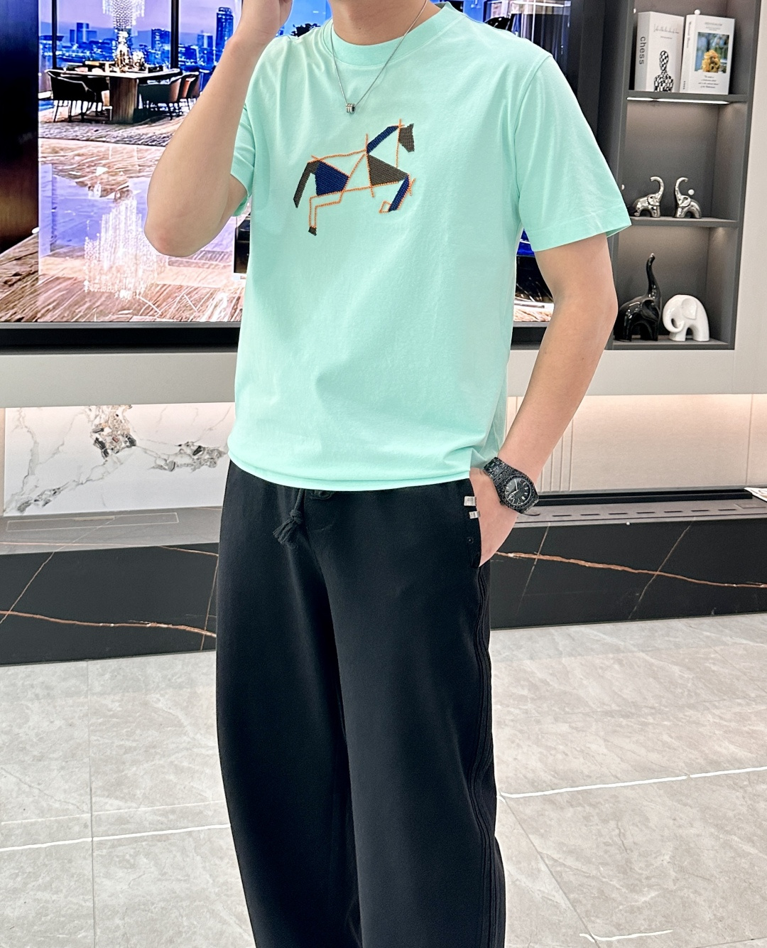 爱🐎仕 2026春夏新款男士短袖T恤，全新升级百搭基础款，低调奢华，品格之选！甄选进口丝光棉打造而成，吸