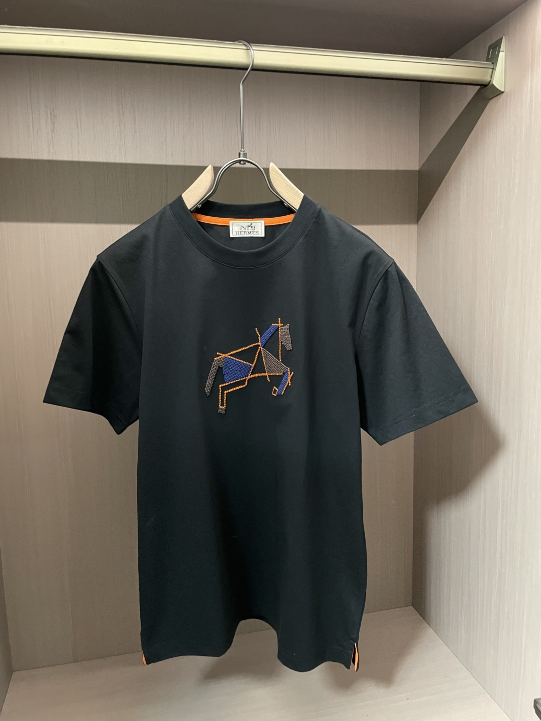 爱🐎仕 2026春夏新款男士短袖T恤，全新升级百搭基础款，低调奢华，品格之选！甄选进口丝光棉打造而成，吸