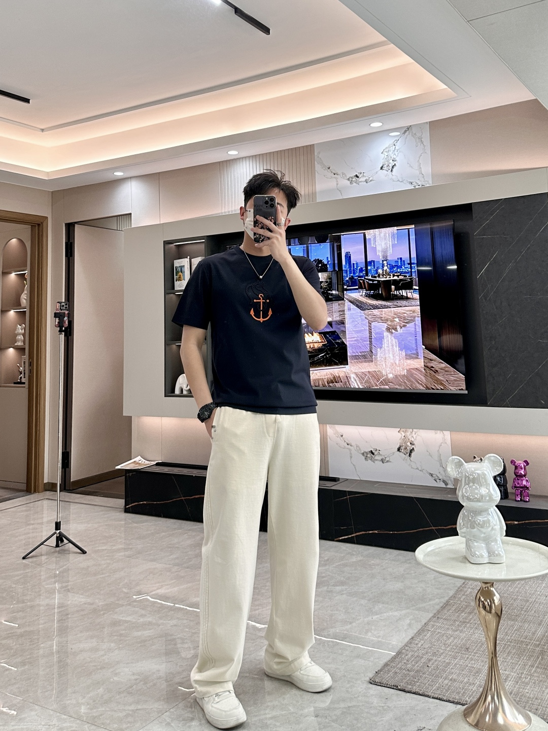 2026春夏新款Herm*s骏马头T恤，把马术精神的优雅织进日常，定制60支双股丝光棉，自带绸缎般光泽，