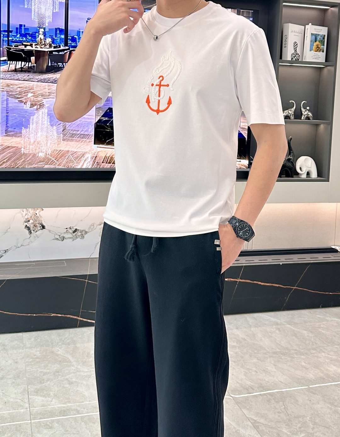 2026春夏新款Herm*s骏马头T恤，把马术精神的优雅织进日常，定制60支双股丝光棉，自带绸缎般光泽，