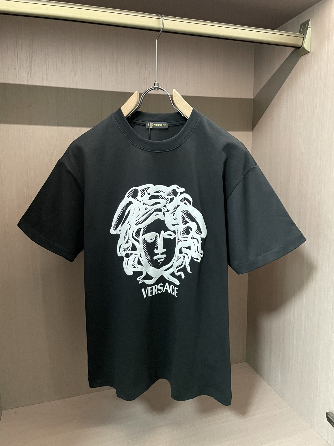 范思 哲 官网同款 官网同款 官网同款⚠️重磅推荐！2026ss夏装新品 专柜在售 最新系列图案logo