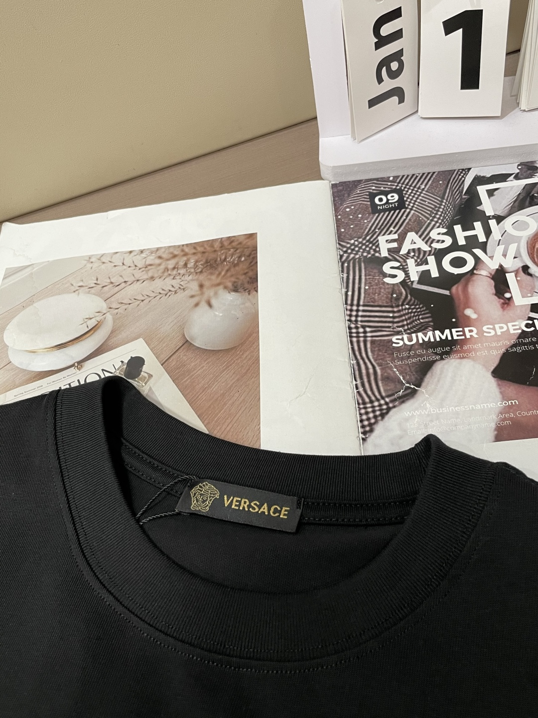 范思 哲 官网同款 官网同款 官网同款⚠️重磅推荐！2026ss夏装新品 专柜在售 最新系列图案logo