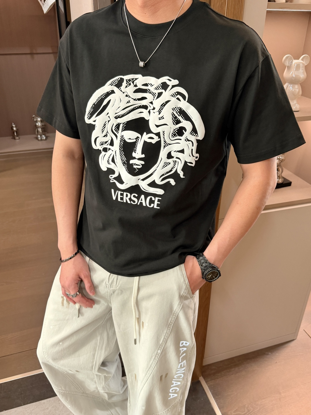 范思 哲 官网同款 官网同款 官网同款⚠️重磅推荐！2026ss夏装新品 专柜在售 最新系列图案logo