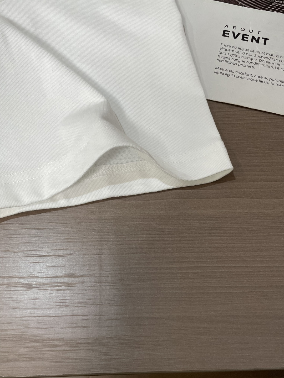 范思 哲 官网同款 官网同款 官网同款⚠️重磅推荐！2026ss夏装新品 专柜在售 最新系列图案logo