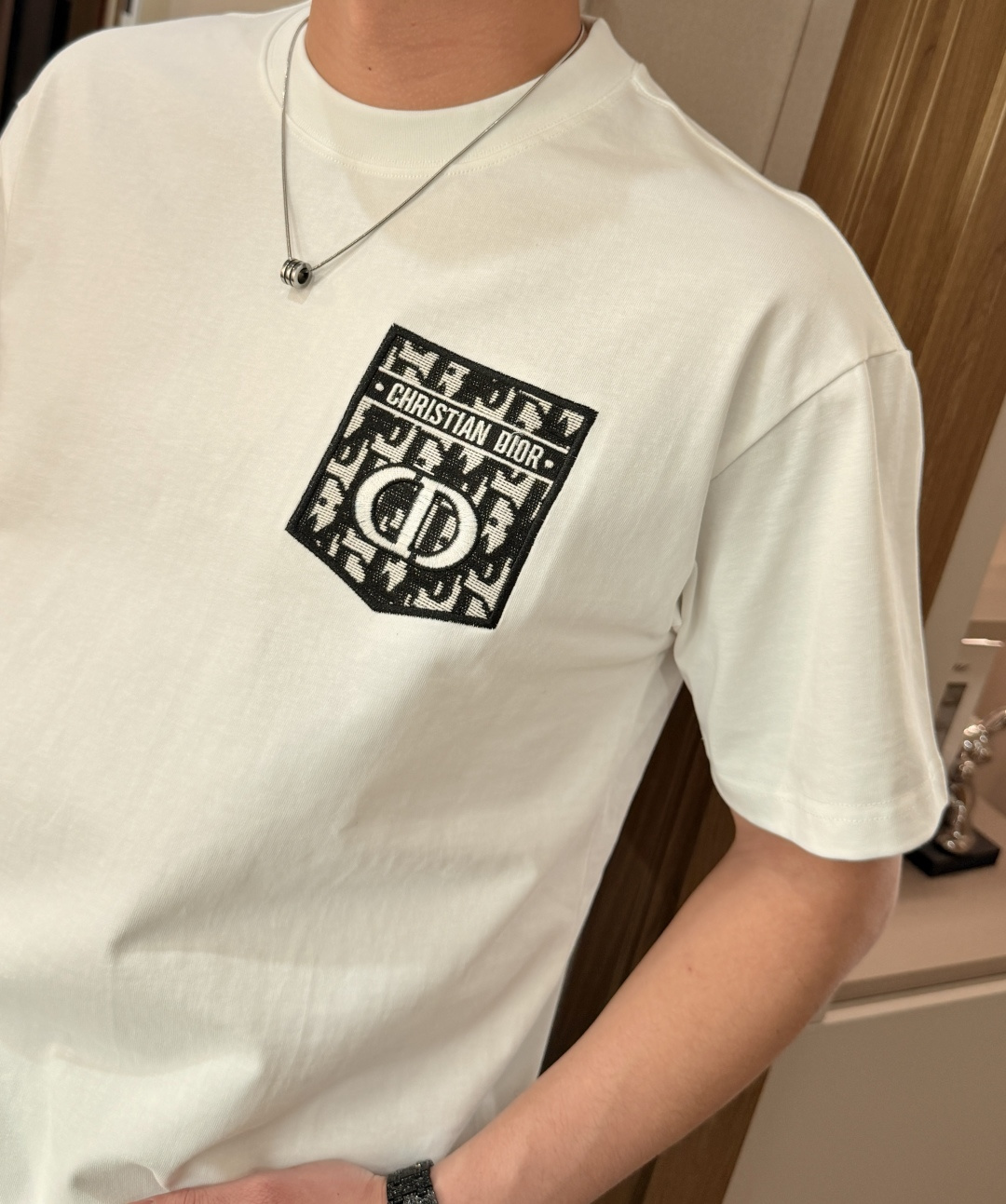 D奥 官网同款 官网同款 官网同款⚠️重磅推荐！2026ss夏装新品 专柜在售 最新系列图案logo短袖