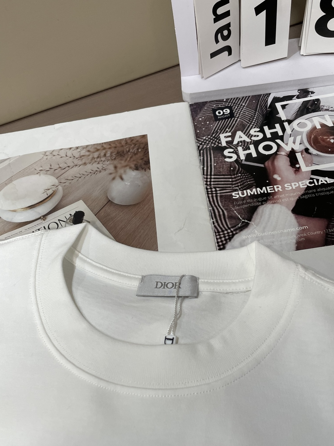 D奥 官网同款 官网同款 官网同款⚠️重磅推荐！2026ss夏装新品 专柜在售 最新系列图案logo短袖