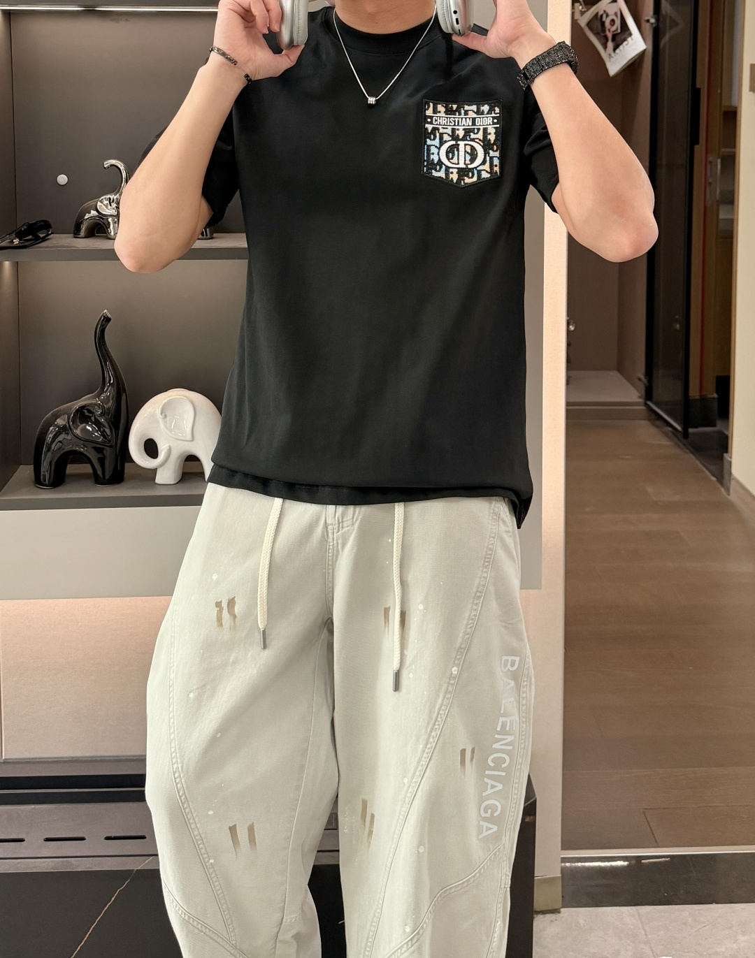 D奥 官网同款 官网同款 官网同款⚠️重磅推荐！2026ss夏装新品 专柜在售 最新系列图案logo短袖