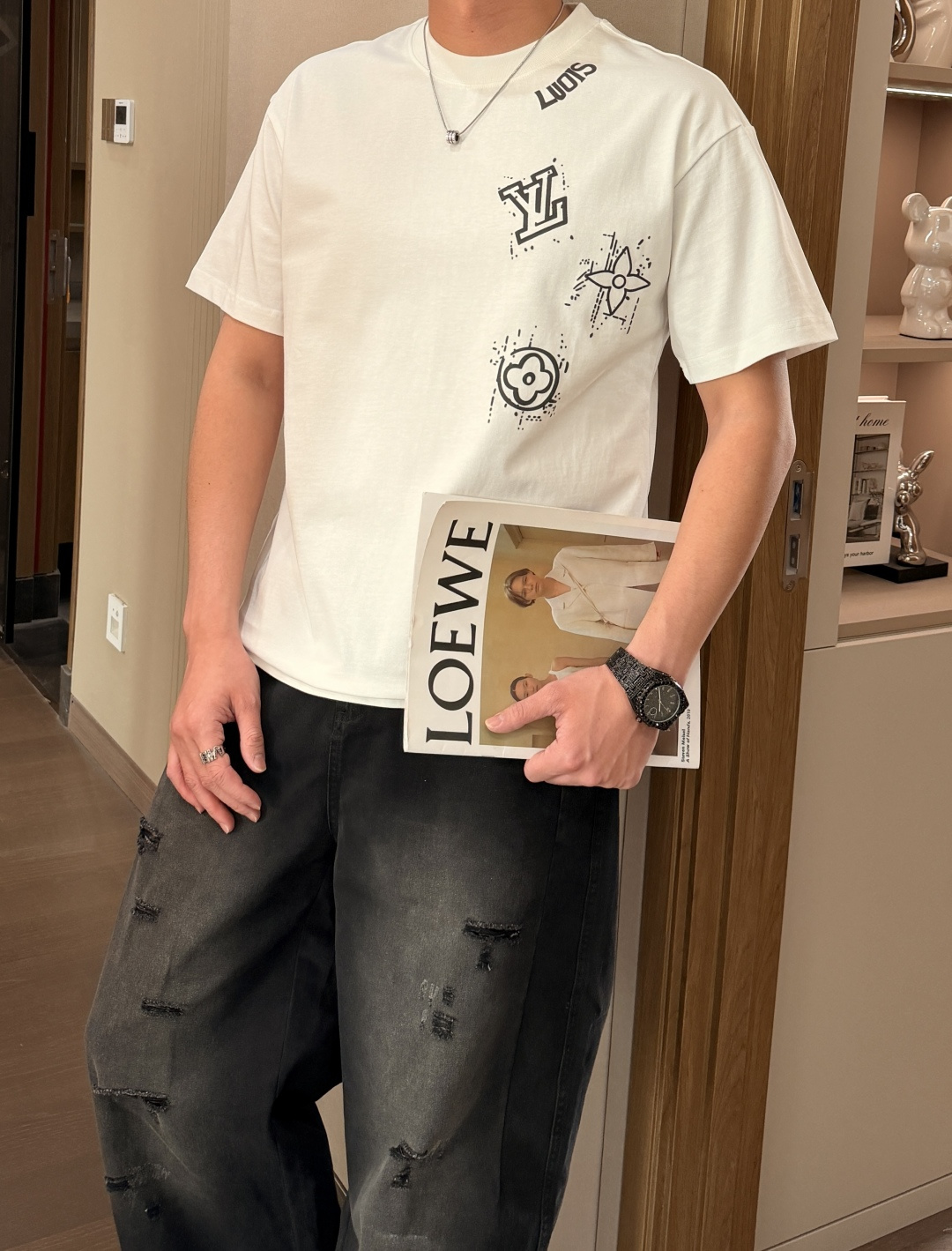 L v 官网同款 官网同款 官网同款⚠️重磅推荐！2026ss夏装新品 专柜在售 最新系列图案logo短