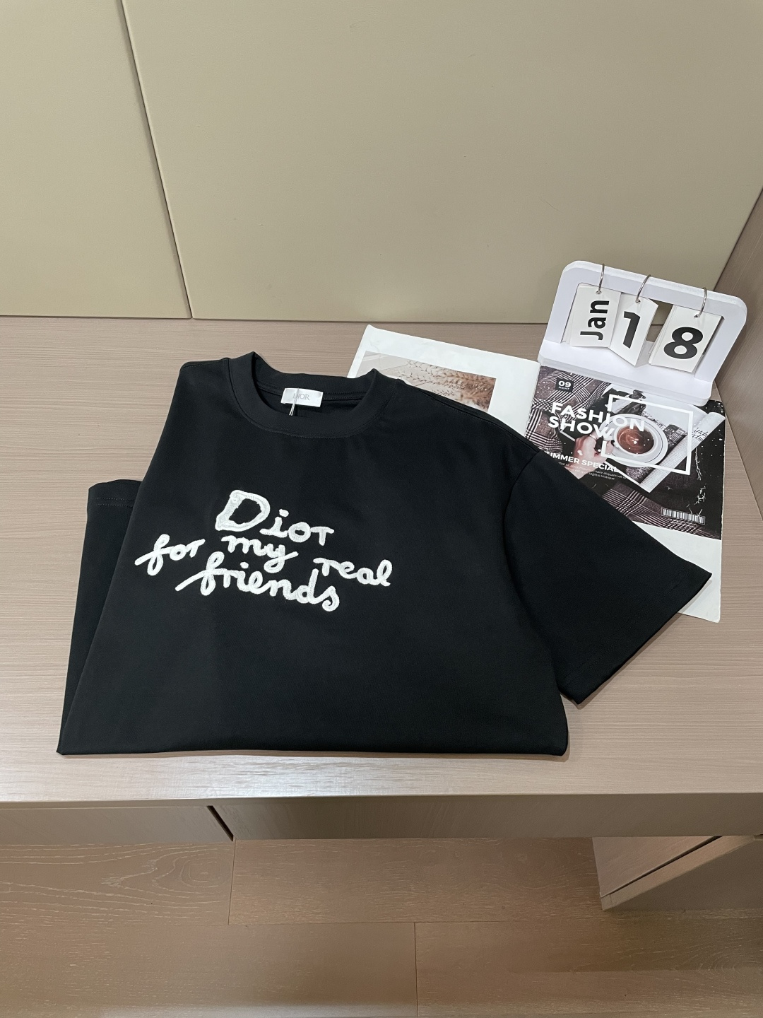 D奥 官网同款 官网同款 官网同款⚠️重磅推荐！2026ss夏装新品 专柜在售 最新系列图案logo短袖