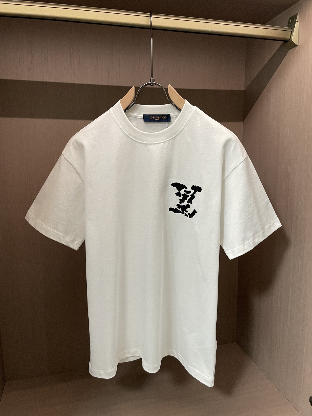 驴家 官网同款 官网同款 官网同款⚠️重磅推荐！2026ss夏装新品 专柜在售 最新系列图案logo短袖