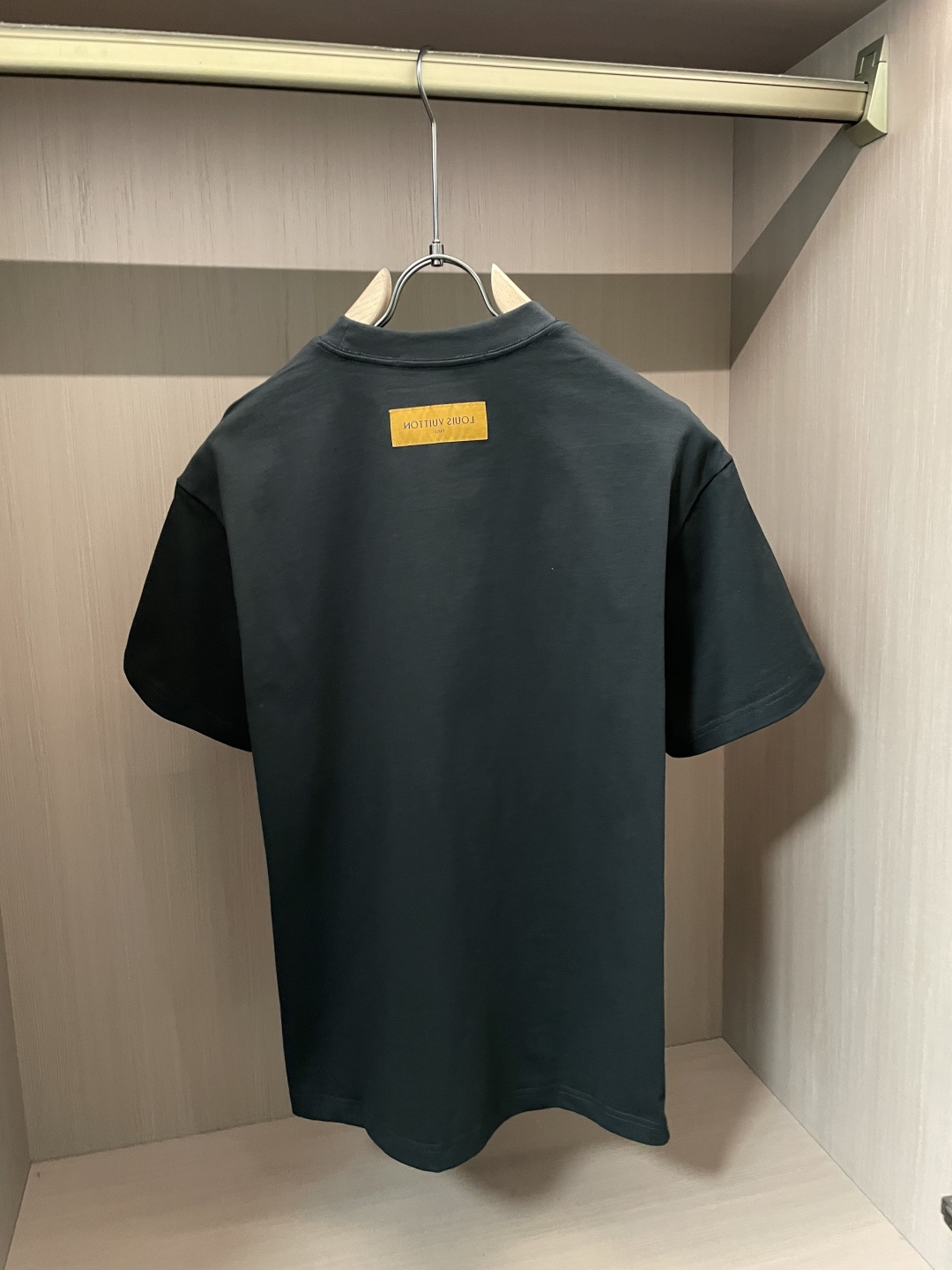 驴家 官网同款 官网同款 官网同款⚠️重磅推荐！2026ss夏装新品 专柜在售 最新系列图案logo短袖