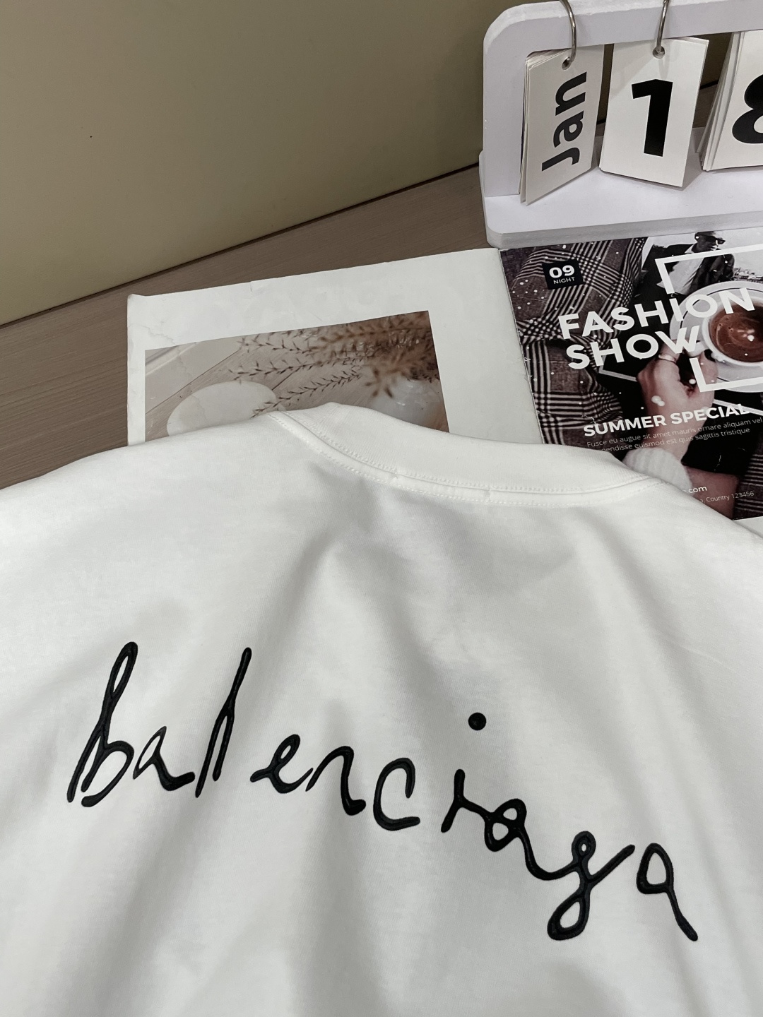 巴黎 官网同款 官网同款 官网同款⚠️重磅推荐！2026ss夏装新品 专柜在售 最新系列图案logo短袖