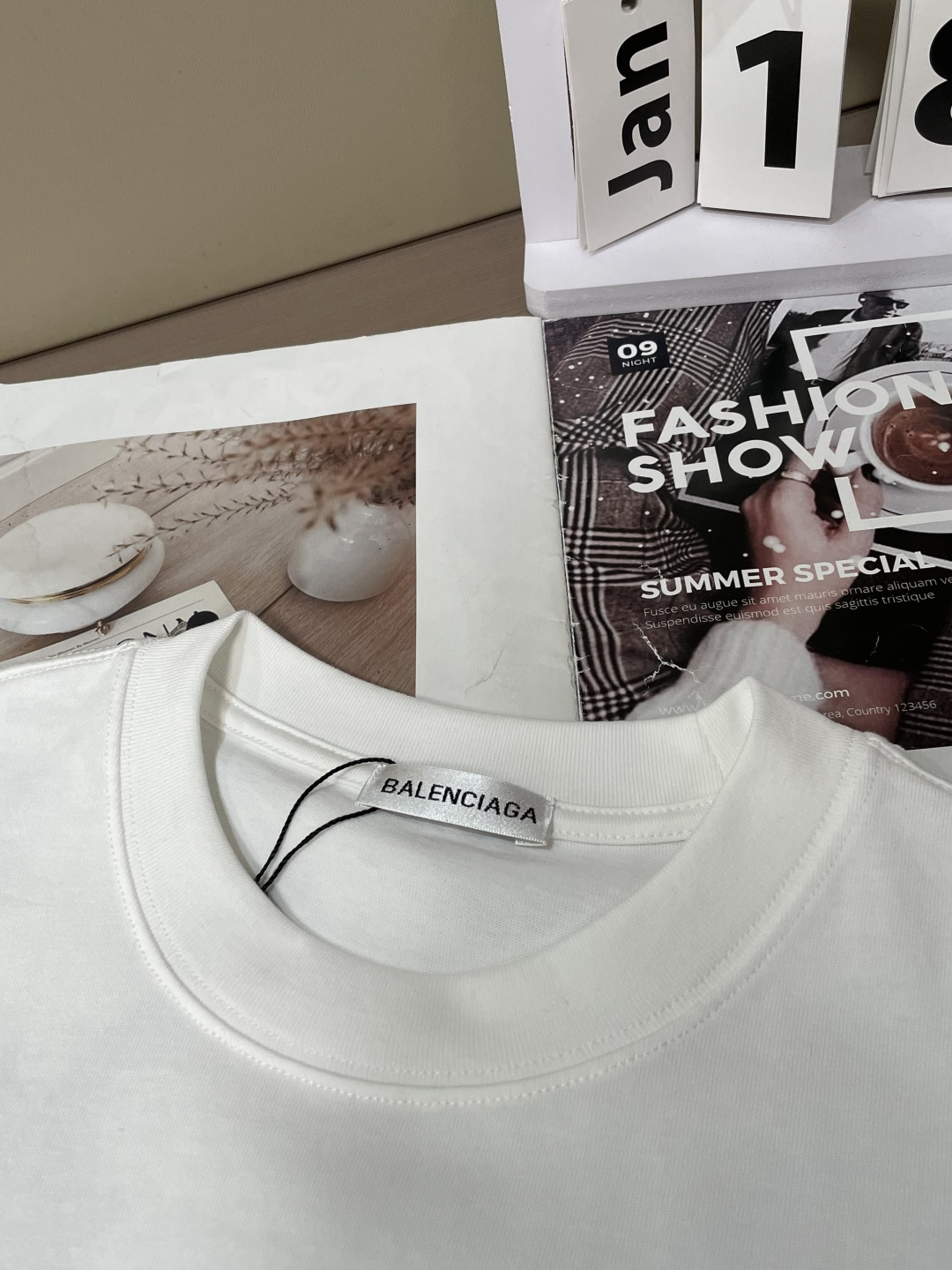 巴黎 官网同款 官网同款 官网同款⚠️重磅推荐！2026ss夏装新品 专柜在售 最新系列图案logo短袖