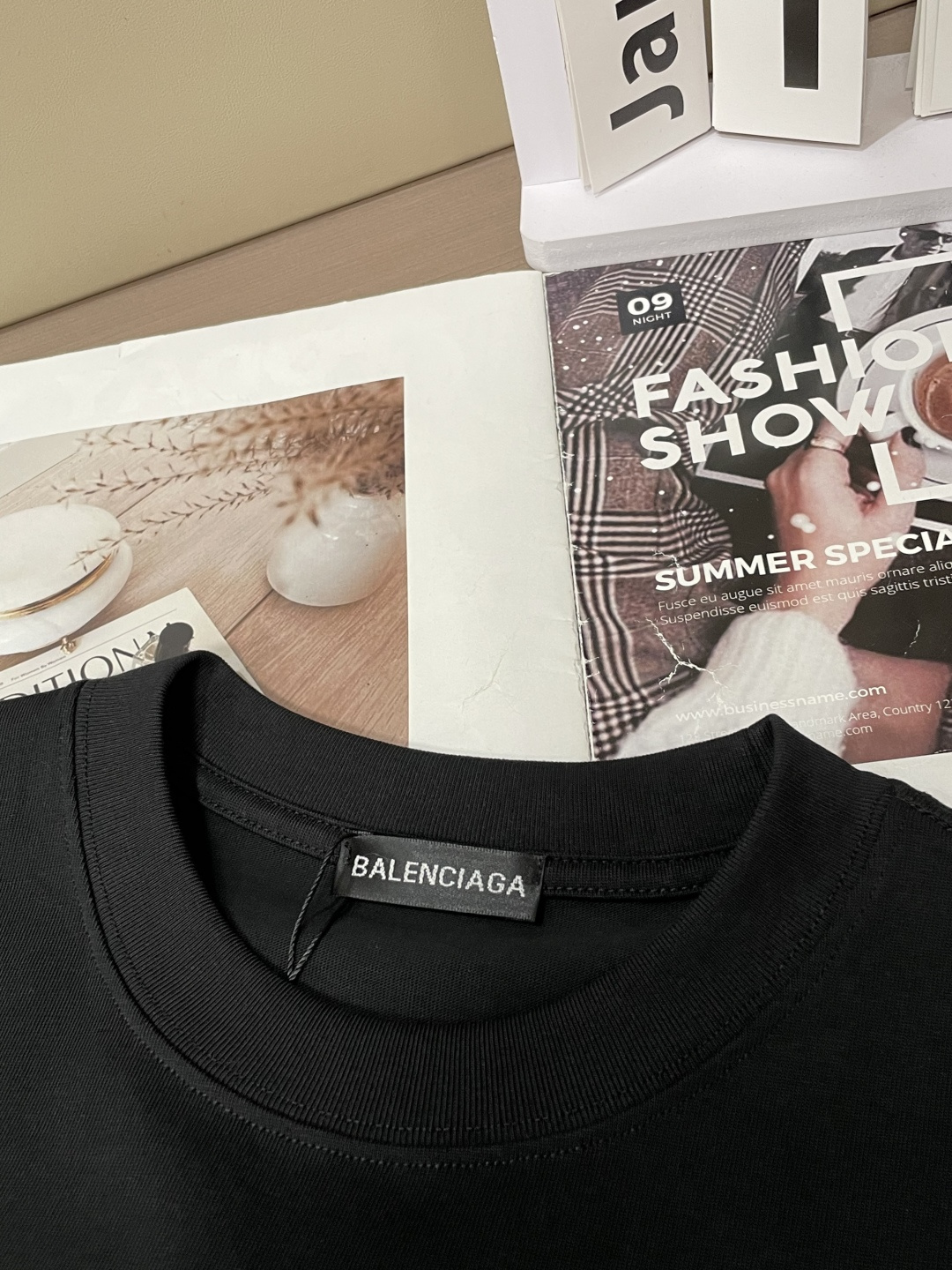 巴黎 官网同款 官网同款 官网同款⚠️重磅推荐！2026ss夏装新品 专柜在售 最新系列图案logo短袖