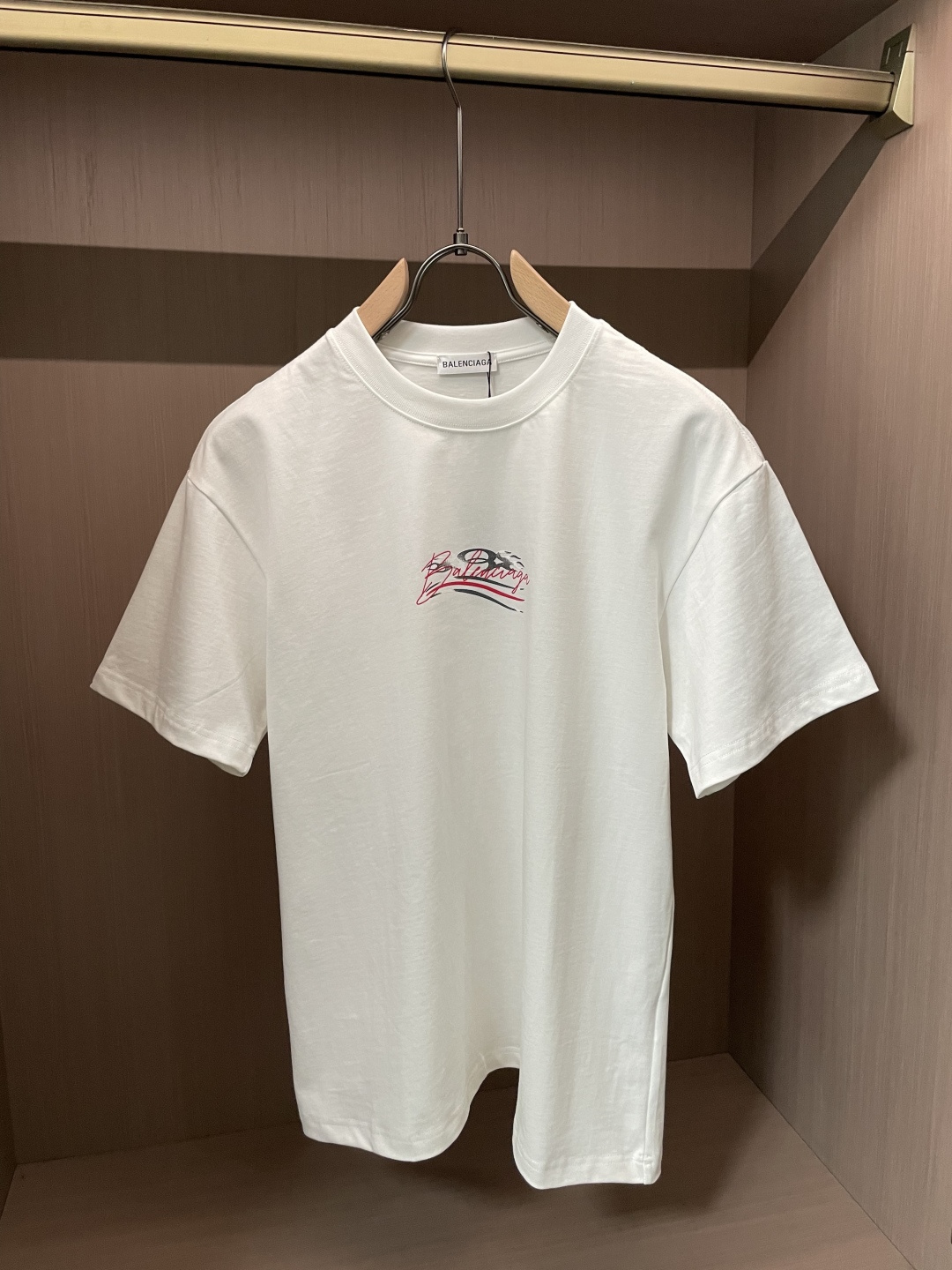 巴黎 官网同款 官网同款 官网同款⚠️重磅推荐！2026ss夏装新品 专柜在售 最新系列图案logo短袖