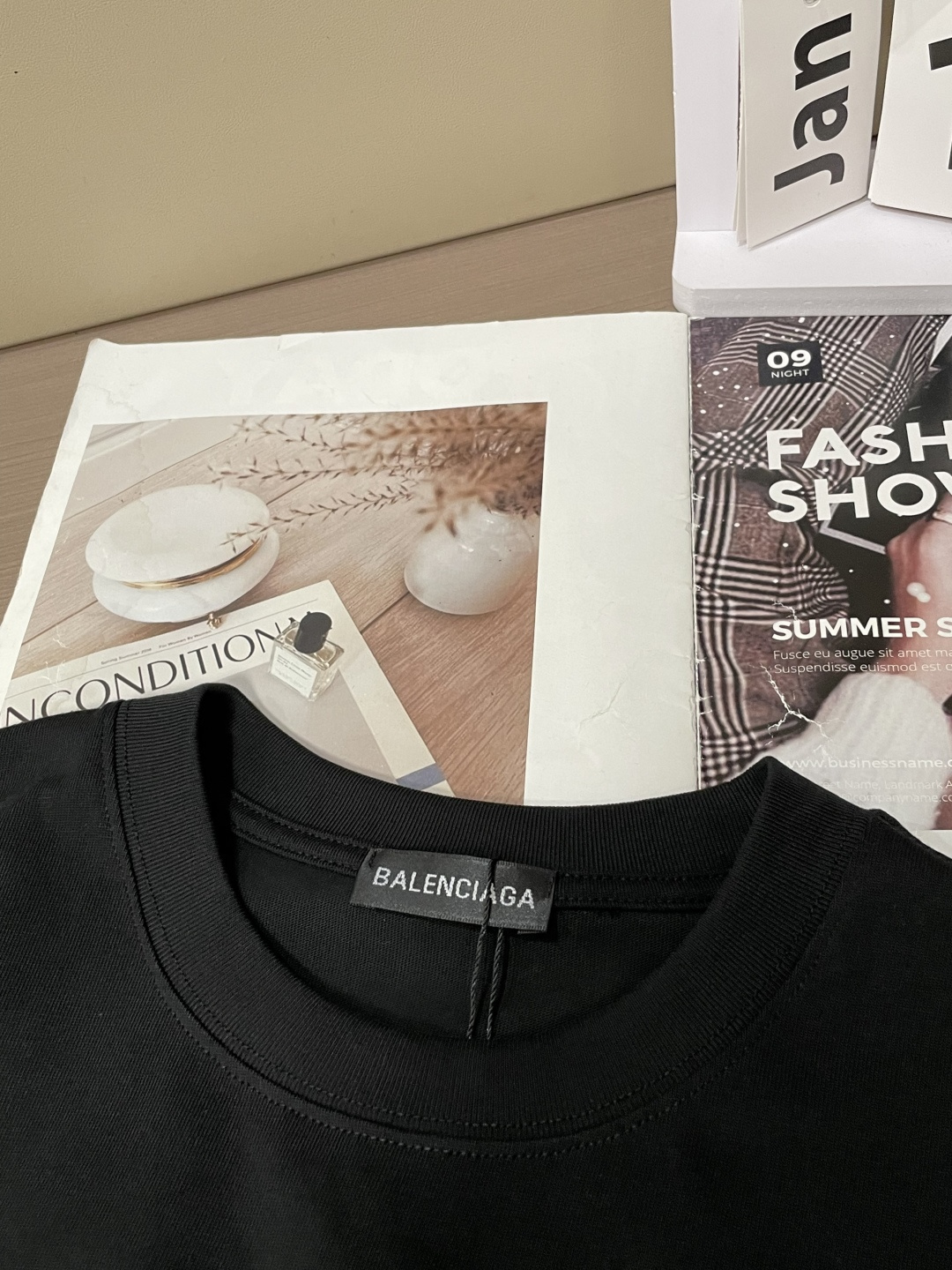 巴黎 官网同款 官网同款 官网同款⚠️重磅推荐！2026ss夏装新品 专柜在售 最新系列图案logo短袖