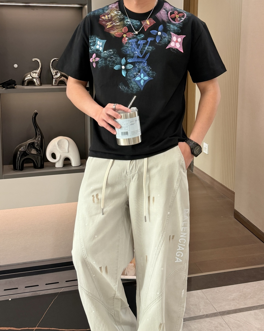 驴家 2026春夏新款首发专柜最新款短袖圆领T恤 高端订制 设计前卫时尚！品牌logo重工艺设计 高端定