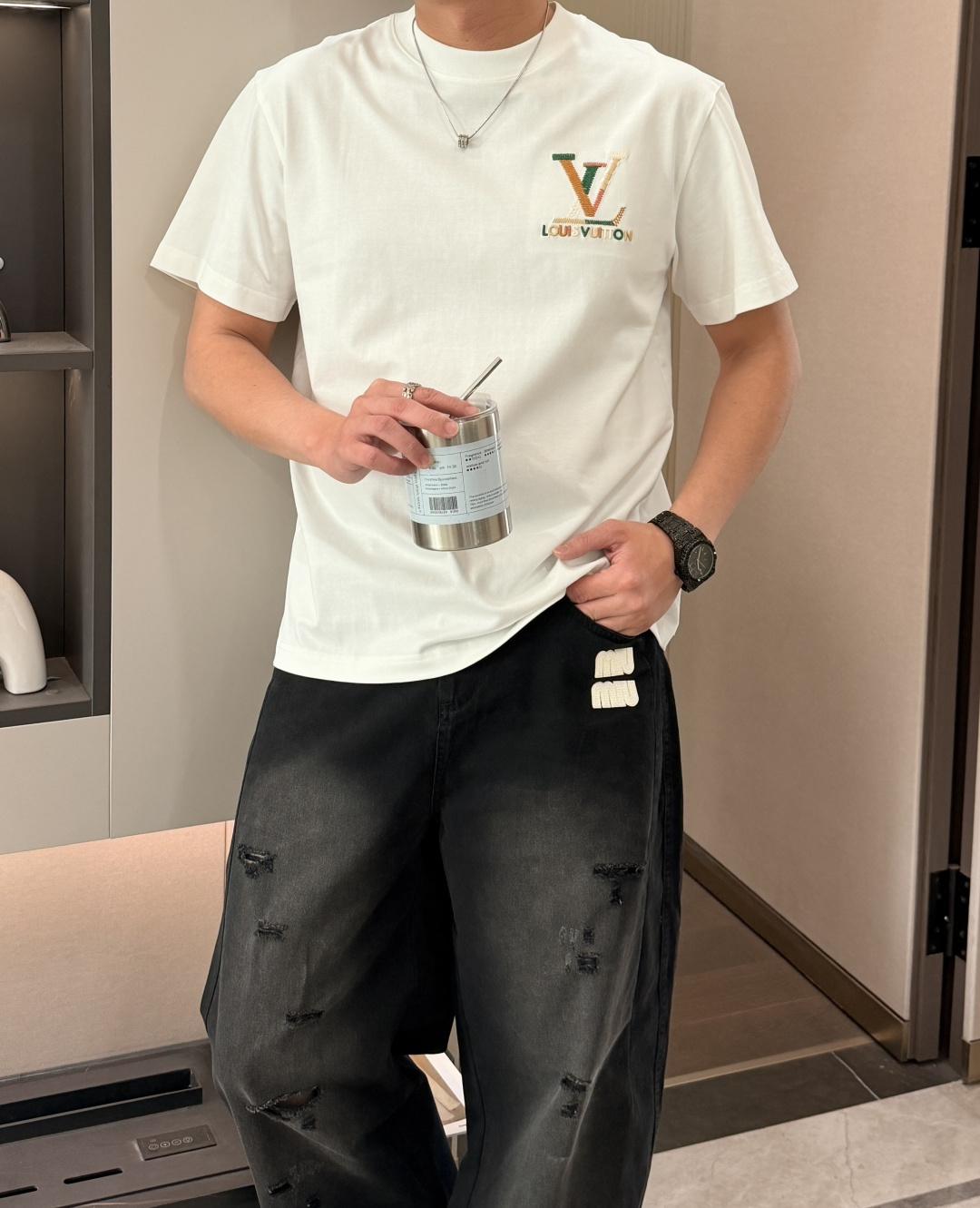 驴家 2026春夏新款首发专柜最新款短袖圆领T恤 高端订制 设计前卫时尚！品牌logo重工艺设计 高端定