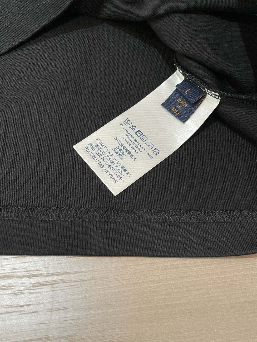 驴家 2026春夏新款首发专柜最新款短袖圆领T恤 高端订制 设计前卫时尚！品牌logo重工艺设计 高端定