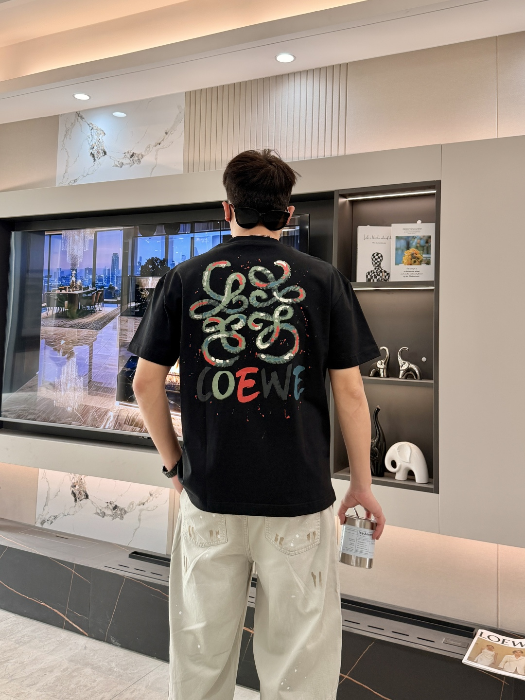 Loewe 2026春夏新款首发专柜最新款短袖圆领T恤 高端订制 设计前卫时尚！品牌logo重工艺设计 