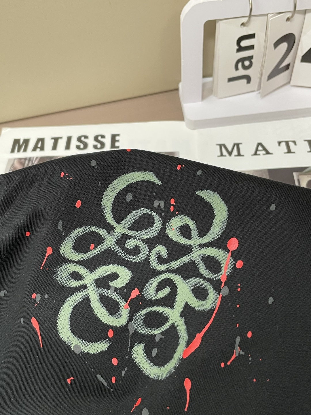 Loewe 2026春夏新款首发专柜最新款短袖圆领T恤 高端订制 设计前卫时尚！品牌logo重工艺设计 