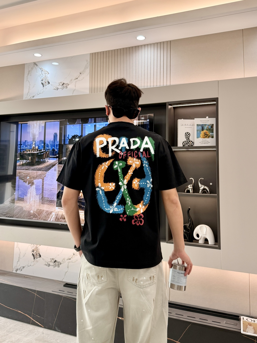 PR 2026春夏新款首发专柜最新款短袖圆领T恤 高端订制 设计前卫时尚！品牌logo重工艺设计 高端定