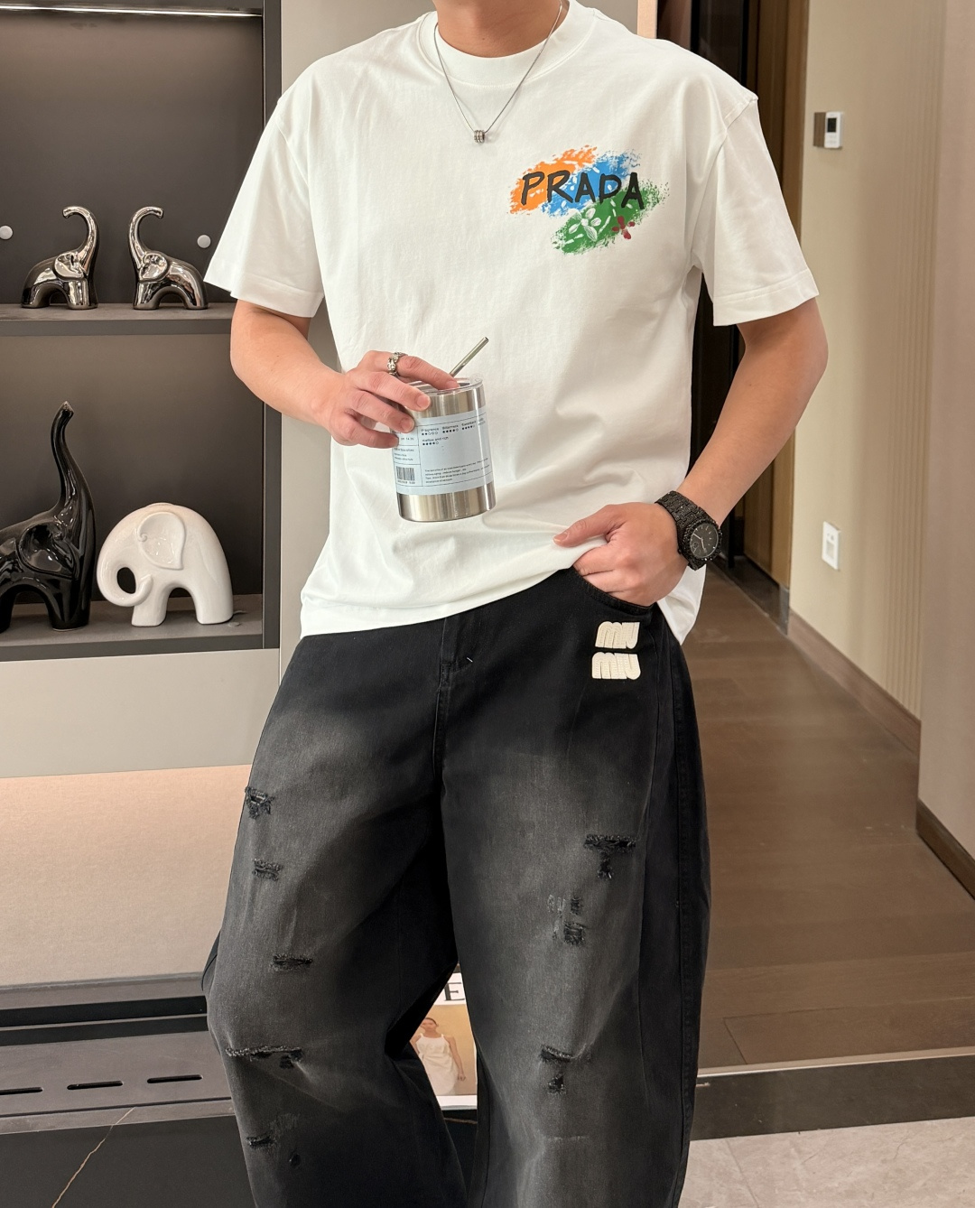 PR 2026春夏新款首发专柜最新款短袖圆领T恤 高端订制 设计前卫时尚！品牌logo重工艺设计 高端定