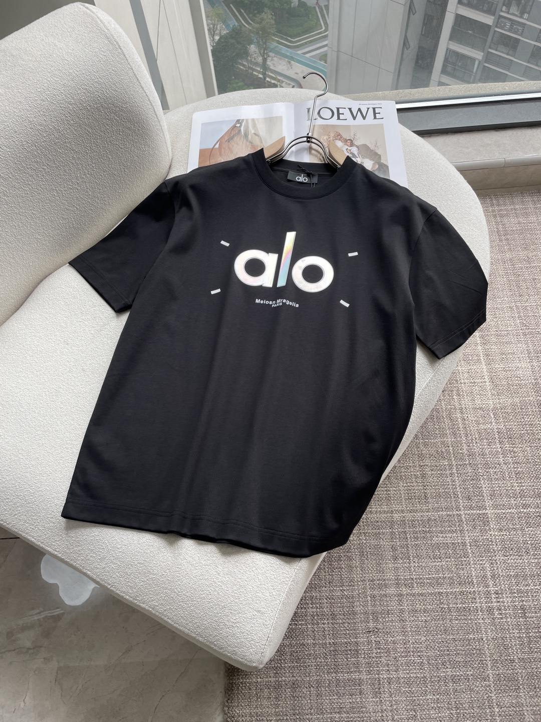 alo 2026春夏新款首发专柜最新款短袖圆领T恤 高端订制 设计前卫时尚！品牌logo重工艺设计 高端
