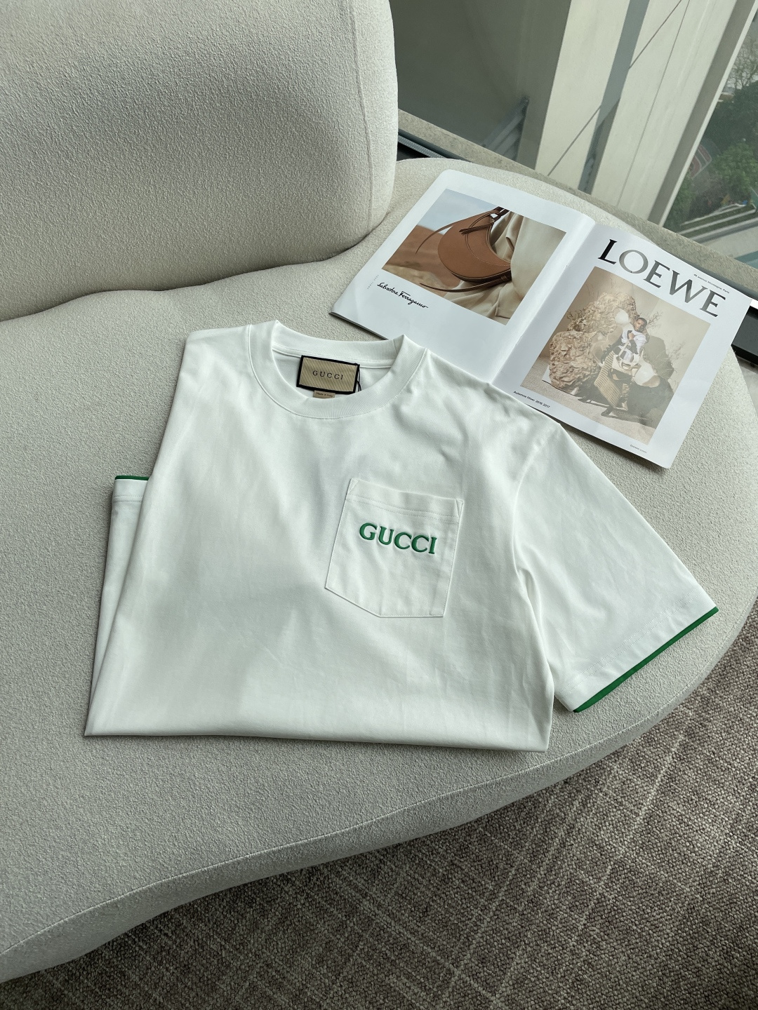 GUCC 2026春夏新款首发专柜最新款短袖圆领T恤 高端订制 设计前卫时尚！品牌logo重工艺设计 高