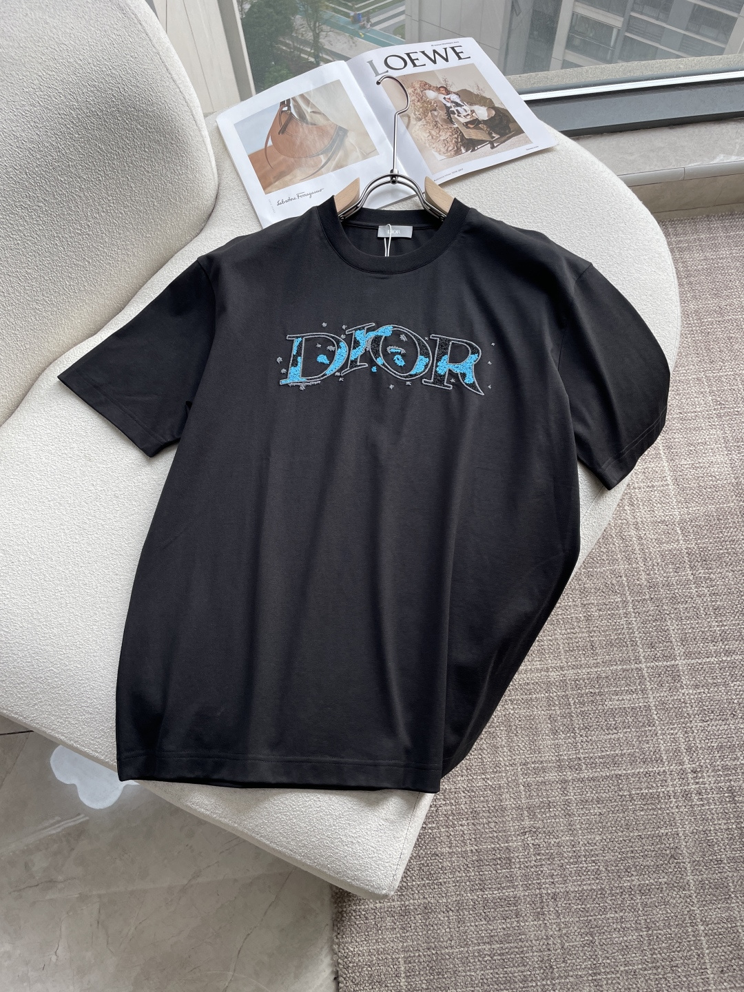 Dior 2026春夏新款首发专柜最新款短袖圆领T恤 高端订制 设计前卫时尚！品牌logo重工艺设计 高