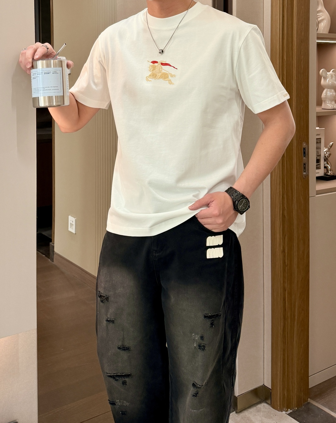 Bur 2026春夏新款首发专柜最新款短袖圆领T恤 高端订制 设计前卫时尚！品牌logo重工艺设计 高端