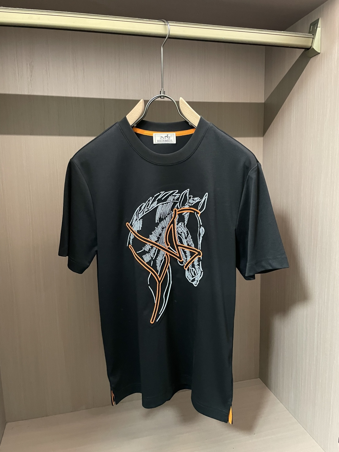 爱🐎仕 2026春夏新款男士短袖T恤，全新升级百搭基础款，低调奢华，品格之选！甄选进口丝光棉打造而成，吸