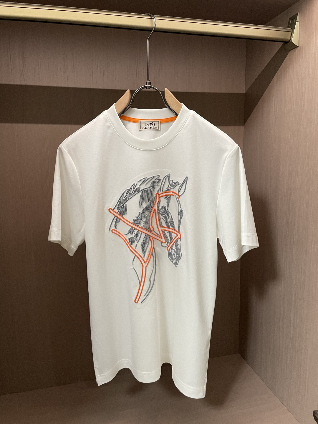 爱🐎仕 2026春夏新款男士短袖T恤，全新升级百搭基础款，低调奢华，品格之选！甄选进口丝光棉打造而成，吸