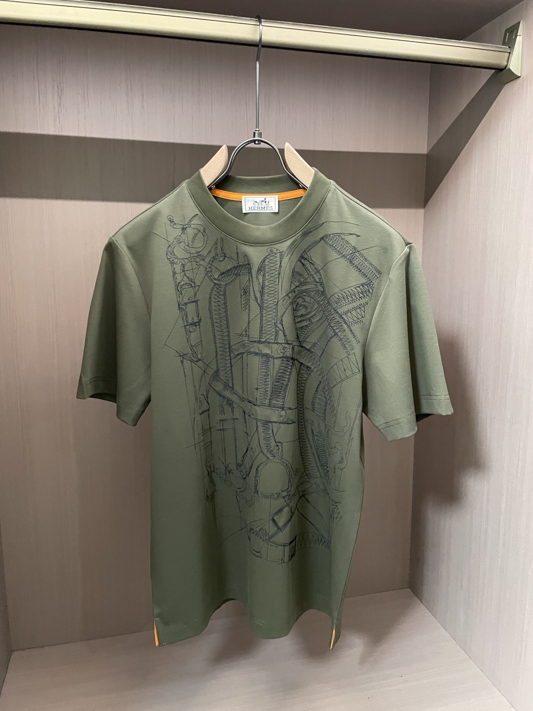 爱🐎仕 2026春夏新款男士短袖T恤，全新升级百搭基础款，低调奢华，品格之选！甄选进口丝光棉打造而成，吸